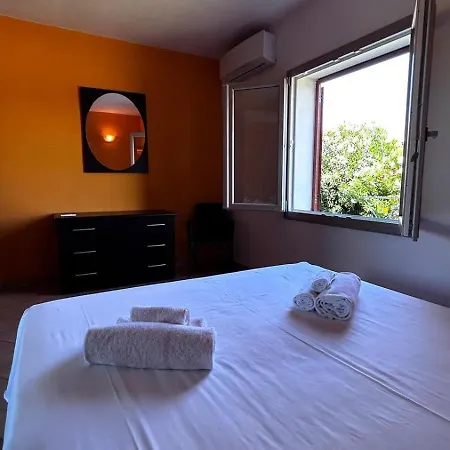 Casa vacanze Casa Rosanna Lu Lioni